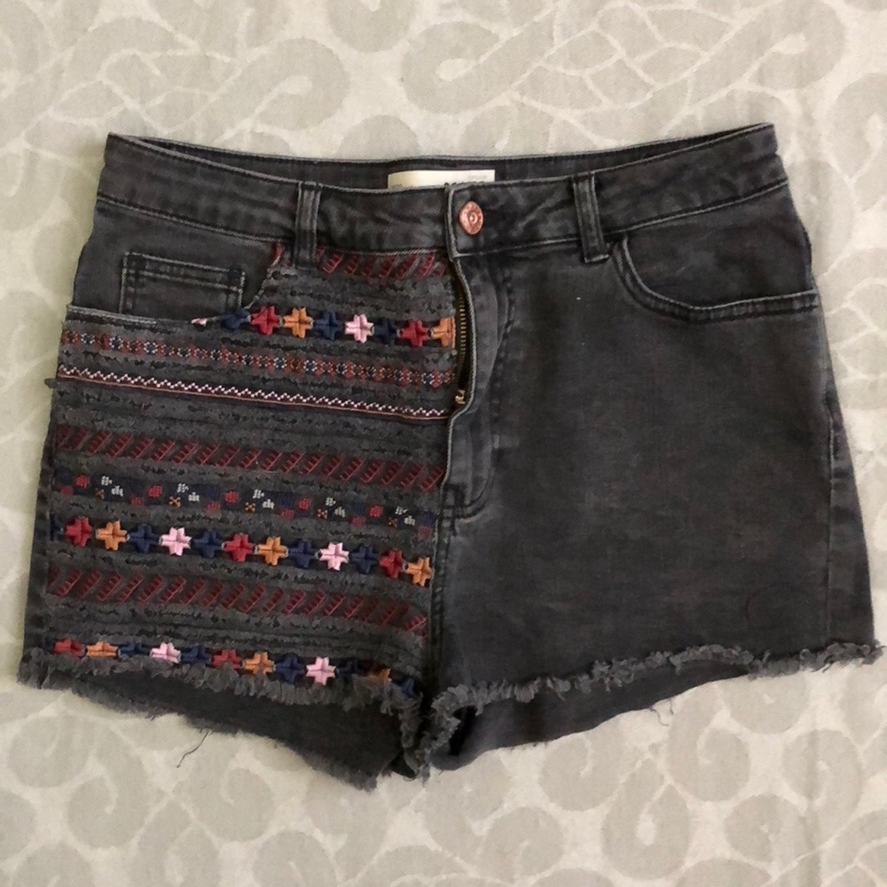 Embroidered Shorts